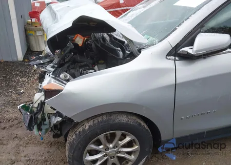 2018 Chevrolet Equinox Lt z USA, uszkodzony, nr VIN 2GNAXJEV1J6137457